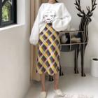 Print Pullover / Plaid Straight Fit Midi Skirt