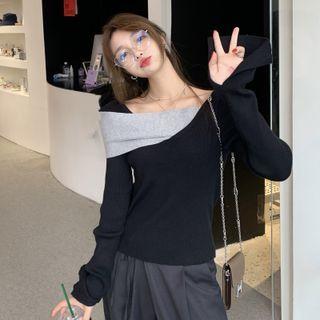 Long-sleeve Two-tone Slim-fit Top Black & Gray - One Size