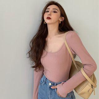 U-neck Slim-fit Plain T-shirt In 5 Colors