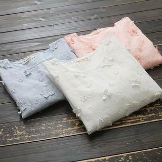 Round-neck Flower Embroidered Top