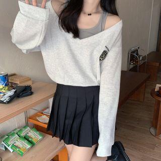 Long Sleeve V-neck Mock Two Piece Sweatshirt