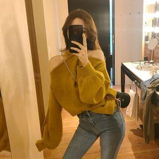 Lightweight Halter Long Sleeve Knit Top