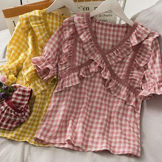 Checker Lace-trim Ruffled V-neck Top