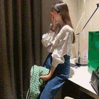 Frilled-collar Corduroy Blouse