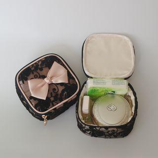 Bow Lace Sanitary Pouch