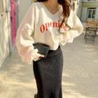 V-neck Letter-printed Oversized Pullover