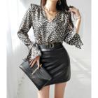 Ruffle-cuff Leopard Print Blouse Black - One Size