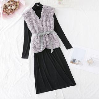 Set: Mock Neck Plain Midi Dress + Sleeveless Fleece Top
