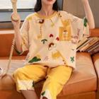 Loungewear Set : Short-sleeve Giraffe Print Top + Pants