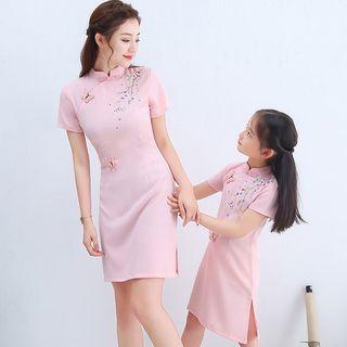 Family Matching Flower Embroidered Short-sleeve Qipao