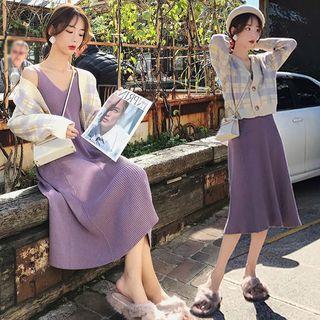 Plaid Cardigan / Sleeveless Midi Dress / Set