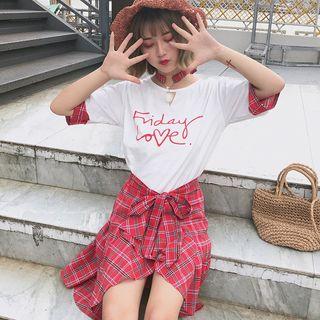 Set: Lettering Elbow-sleeve T-shirt + Check A-line Skirt