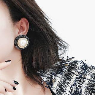 Houndstooth Button Stud Earring