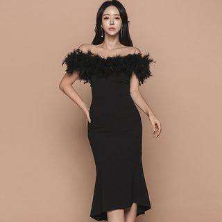 Off-shoulder Furry Ruffle Hem Midi Sheath Dress