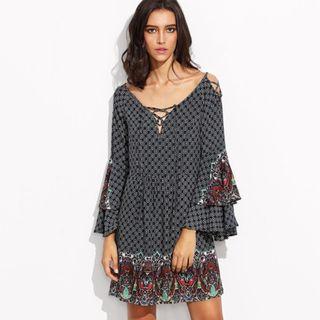 Lattice Bell-sleeve Dress