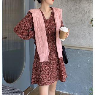 Long-sleeve V-neck Floral Mini Dress