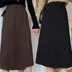High-waist A-line Semi-body Midi Skirt