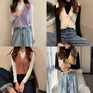 V-neck Sweater Vest / Long-sleeve Knit Top