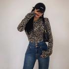 Leopard Slim-fit Cropped T-shirt