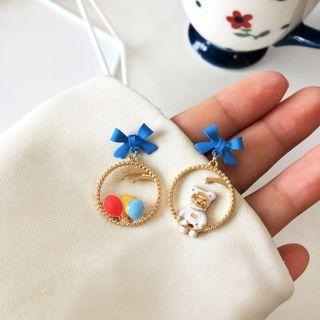 Animal Astronaut Asymmetrical Alloy Dangle Earring