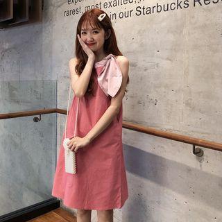 Bow-accent Color-block Sleeveless Dress
