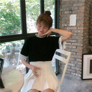 Lace-hem Short-sleeve Top Black - One Size