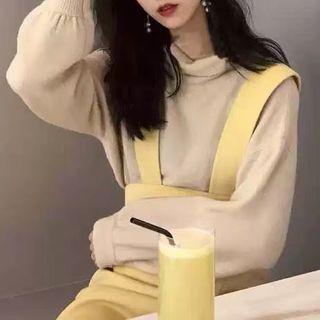 Set: Balloon-sleeve Sweater + Dress