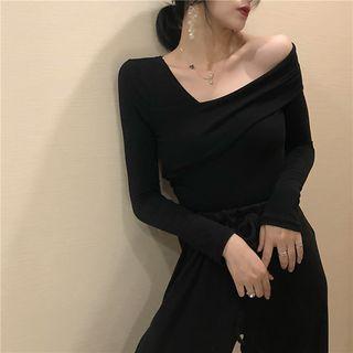 Long Sleeve One Shoulder V-neck Wrapped Top