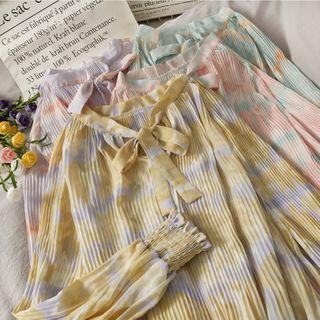 Gradient Ribbon-neckline Pleated Chiffon Top