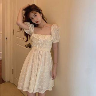 Short-sleeve Lace A-line Dress Off-white - One Size