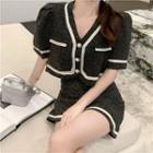 Set: Short-sleeve Contrast Trim Top + Mini A-line Skirt