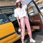 Set: Elbow-sleeve Graphic Print T-shirt + Crop Sweatpants