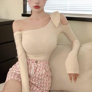 Diagonal Shoulder Asymmetrical Plain Top