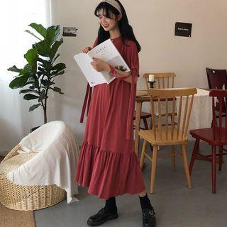 Lace Up Short-sleeve Midi T-shirt Dress