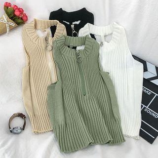 Halter-neck Half Zip Knit Top