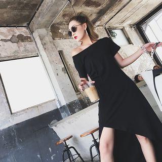 Short-sleeve Asymmetrical Midi Dress