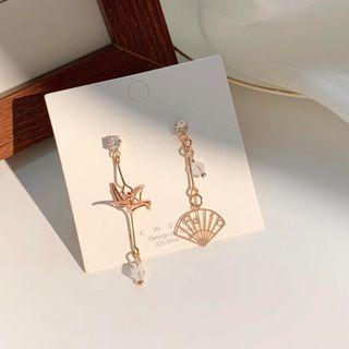 Fan & Origami Crank Faux Crystal Asymmetrical Dangle Earring