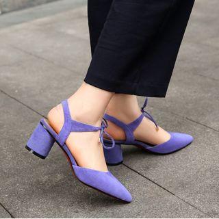 Pointed Lace Up Chunky Heel Sandals
