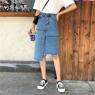 Asymmetric Frayed Hem Slit Denim Skirt