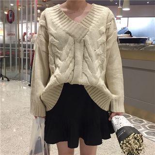 Ribbed V-neck Long-sleeve Sweater