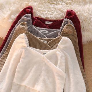 Puff-sleeve Crisscross Top