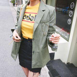 Single-breasted Blazer With Safety Pin
