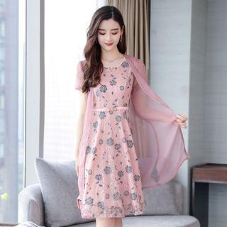 Set: Sleeveless A-line Lace Dress + Light Jacket