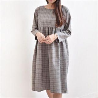 Long-sleeve Plaid Empire Dress