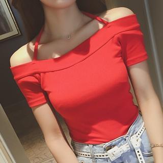 Off-shoulder Halter Top