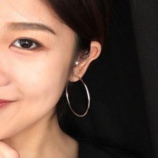 Oversized Hoop Earring