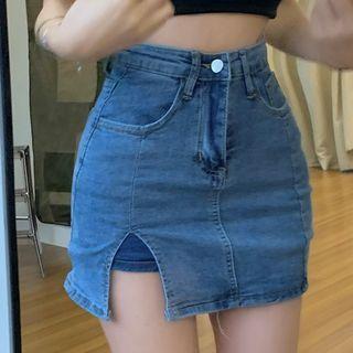 Plain Strapless Top / Denim A-line Skirt