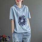 Short-sleeve Hood Print T-shirt