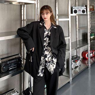 Plain Blazer / Printed Shirt