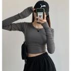 Slim-fit Long-sleeve Crop T-shirt